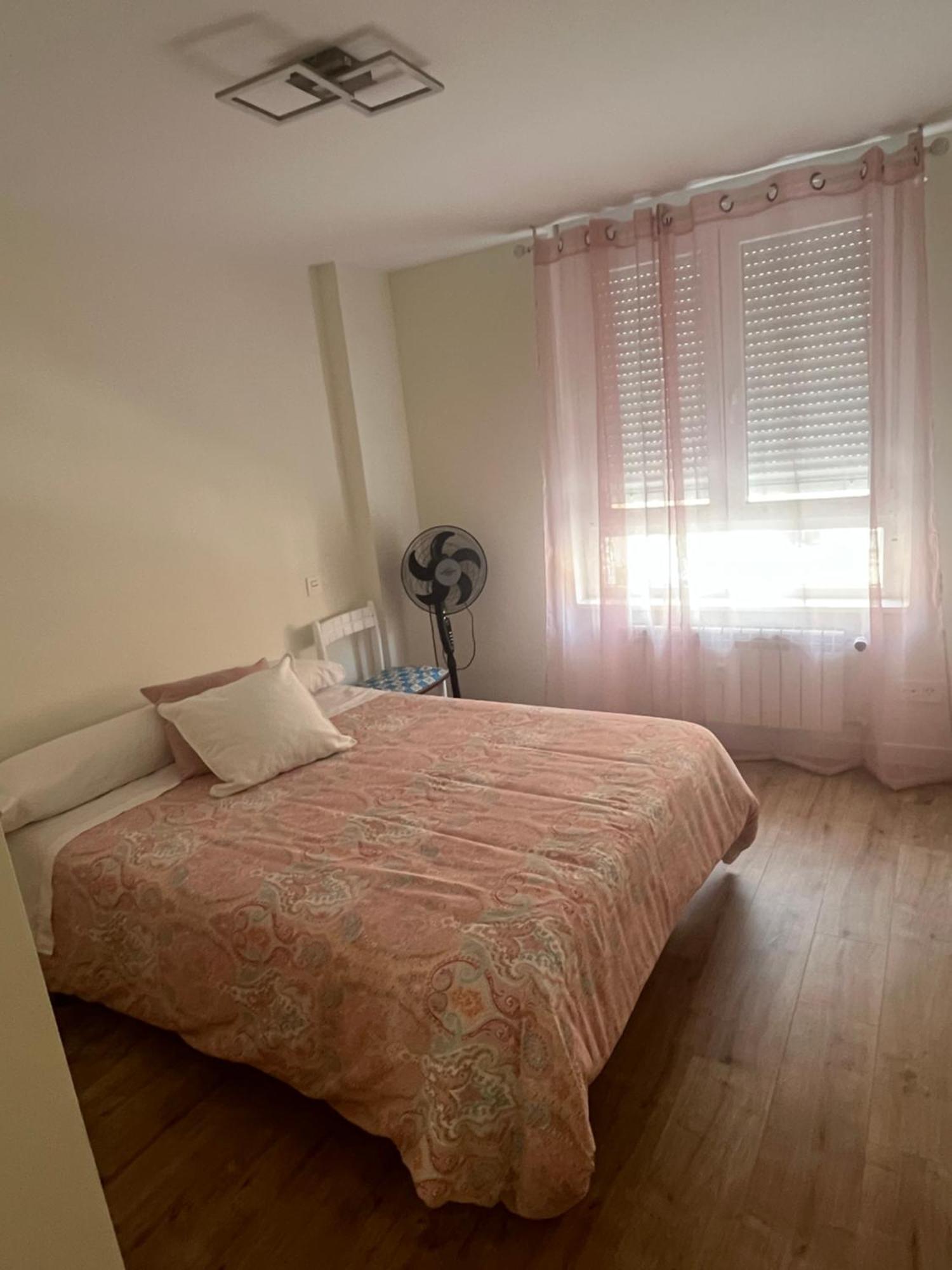 Apartamento Vacacional Burgos Exterior photo